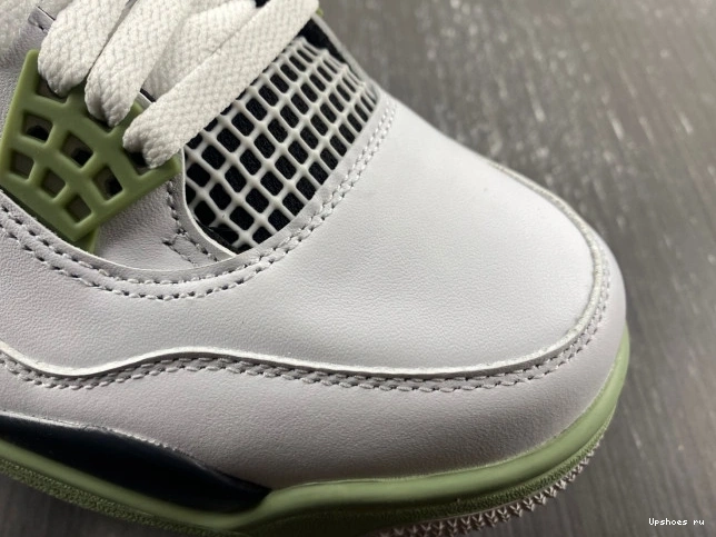 AQ9129-103 Seafoam Jordan Retro 4 0824